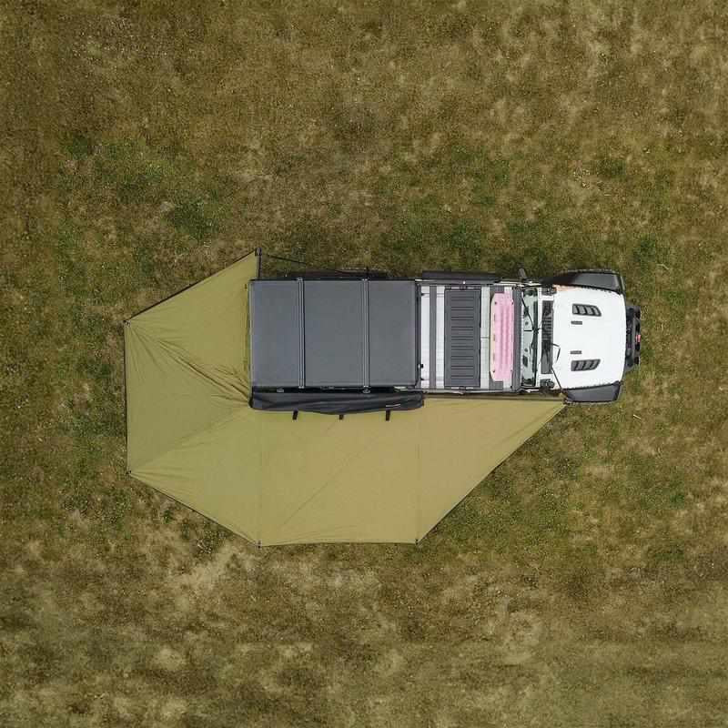 23zero-peregrine-pro-6-arm-freestanding-270-awning-open-drone-view-on-jeep-gladiator-in-nature