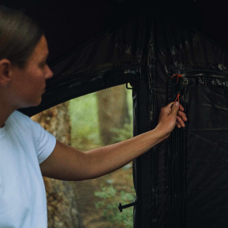 roam-drifter-tent-open-interior-view-with-person-in-nature