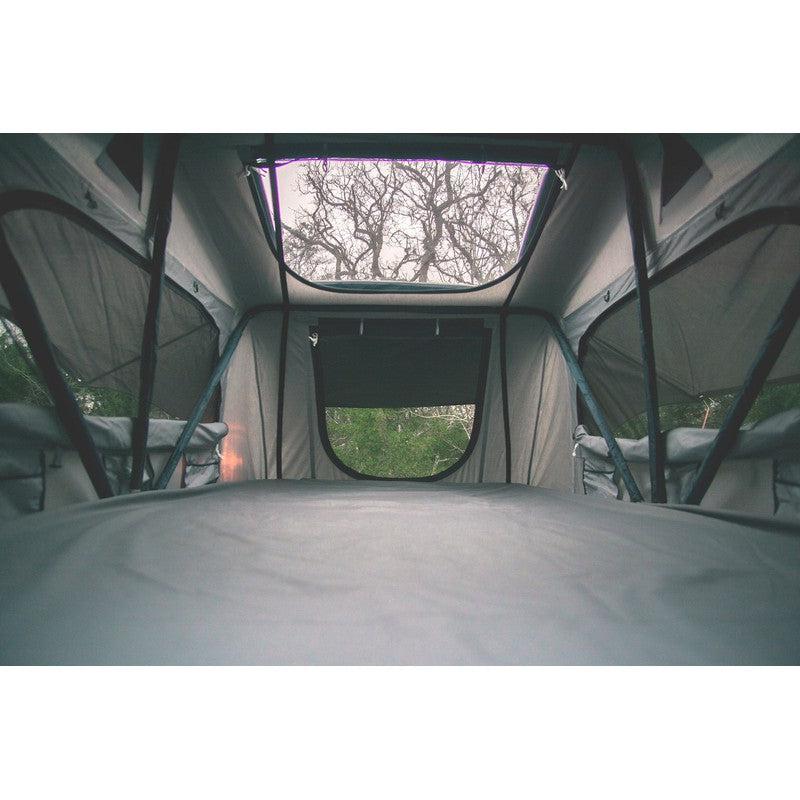 roam-vagabond-rooftop-tent-sheet-waterproof-front-view-in-nature