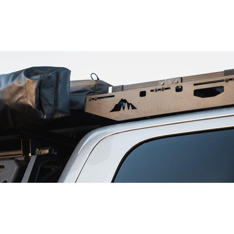 sherpa-diablo-roof-rack-for-2019-2023-ram-2500-3500-4500-5500-mega-cab-close-up-view-in-nature