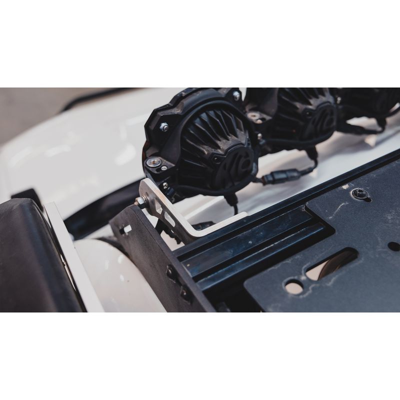 sherpa-kc-gravity-pro6-light-bar-mounts-top-view-on-vehicle