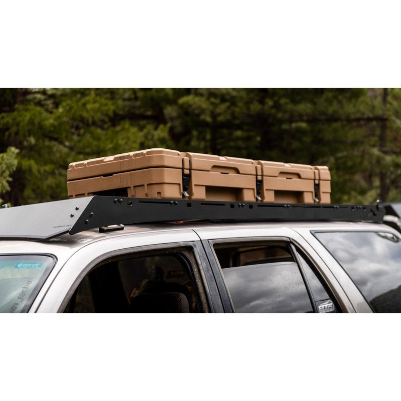 sherpa-matterhorn-sport-roof-rack-for-1996-2002-4runner-side-view-in-nature