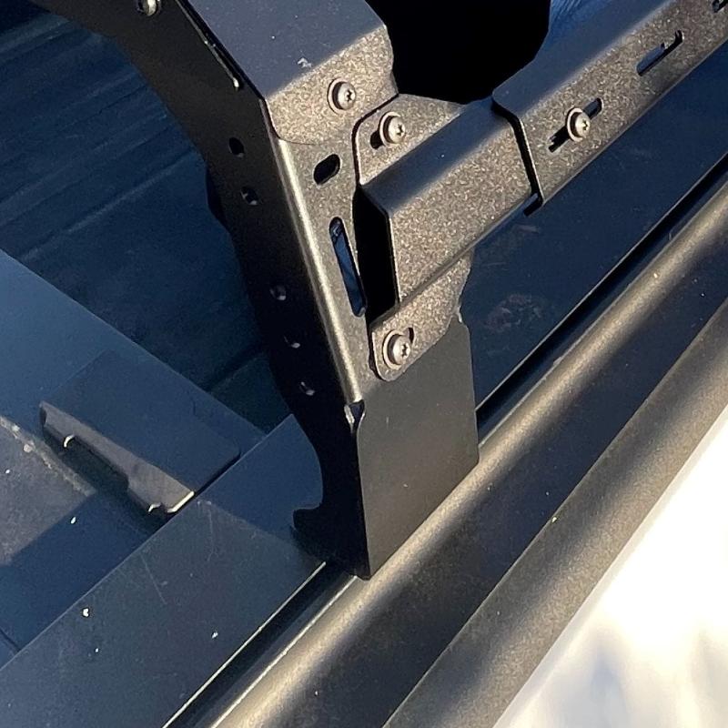 tuwa-pro-chevrolet-silverado-1500-2500-4cx-series-shiprock-height-adjustable-bed-rack-close-up-view